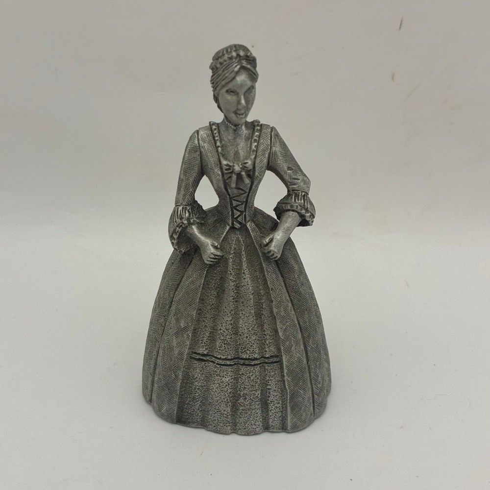 Vintage Fort Pewter Colonial Lady Miniature Figurine 2.75 Inch Historical Decor